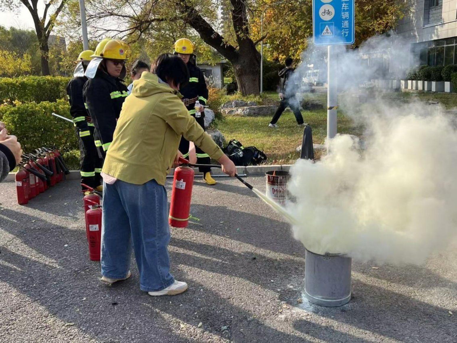 18d2c14ed705beeaff43d6e62bf50a1d